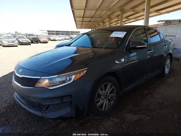 KNAGT4L30G5079781 2016 KIA OPTIMA - Image 2