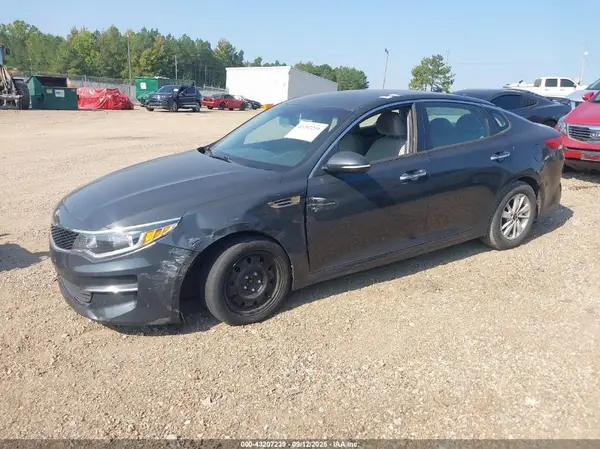 KNAGT4L30G5084687 2016 KIA OPTIMA - Image 2