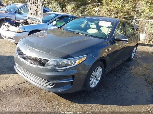 KNAGT4L30G5084690 2016 KIA OPTIMA - Image 2