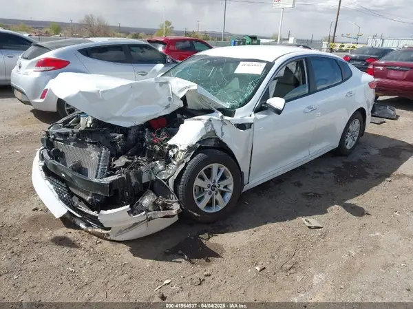 KNAGT4L30G5095415 2016 KIA OPTIMA - Image 2