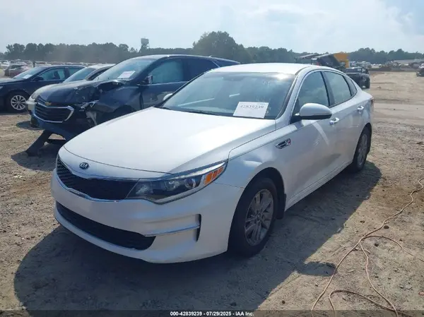 KNAGT4L30G5103190 2016 KIA OPTIMA - Image 2