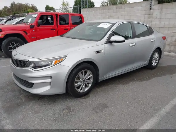 KNAGT4L30G5111452 2016 KIA OPTIMA - Image 2