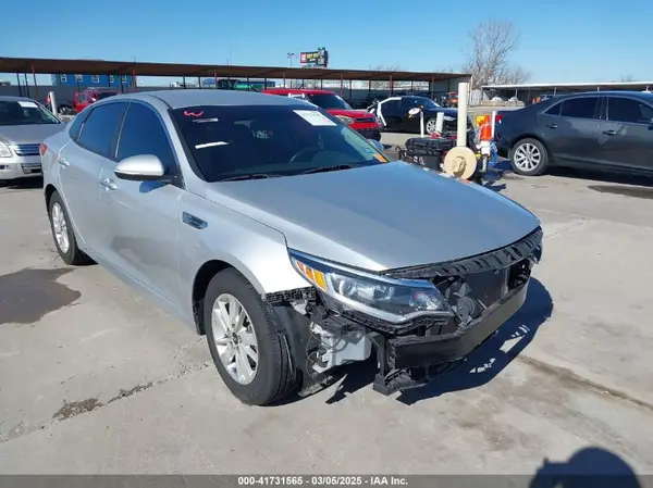 KNAGT4L30H5145960 2017 KIA OPTIMA - Image 1