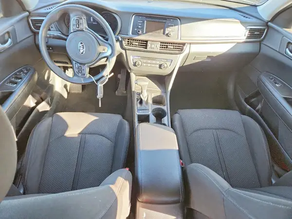 KNAGT4L30H5148566 2017 KIA OPTIMA - Image 8
