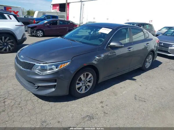 KNAGT4L30H5149832 2017 KIA OPTIMA - Image 2