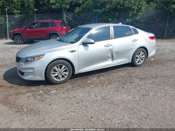 KNAGT4L30H5150138 2017 KIA OPTIMA - Image 2