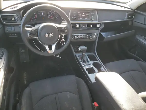 KNAGT4L30H5153248 2017 KIA OPTIMA - Image 8