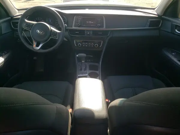KNAGT4L30H5173967 2017 KIA OPTIMA - Image 8
