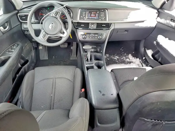 KNAGT4L30H5179199 2017 KIA OPTIMA - Image 8