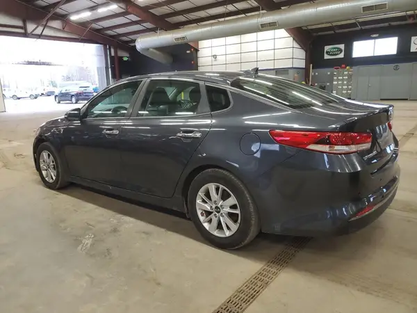 KNAGT4L30J5213096 2018 KIA OPTIMA - Image 2