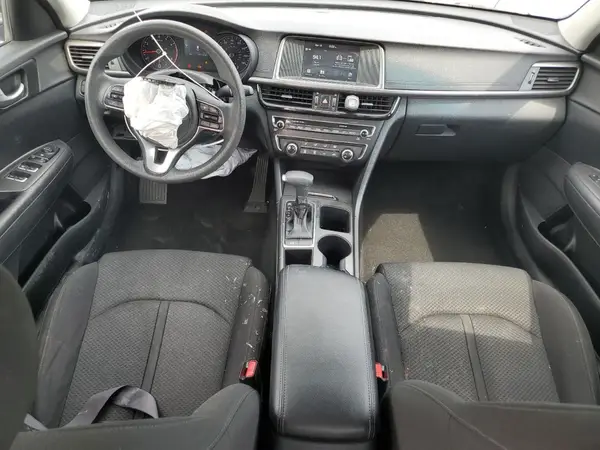 KNAGT4L30J5213244 2018 KIA OPTIMA - Image 8