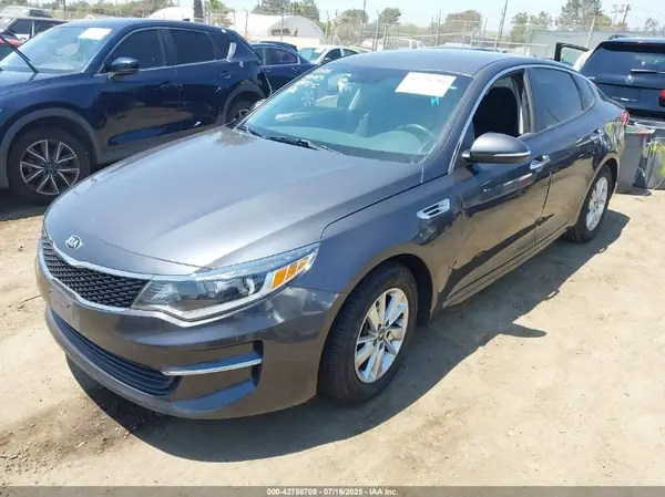 KNAGT4L30J5214412 2018 KIA OPTIMA - Image 2