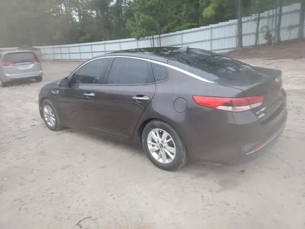 KNAGT4L30J5234675 2018 KIA OPTIMA - Image 2