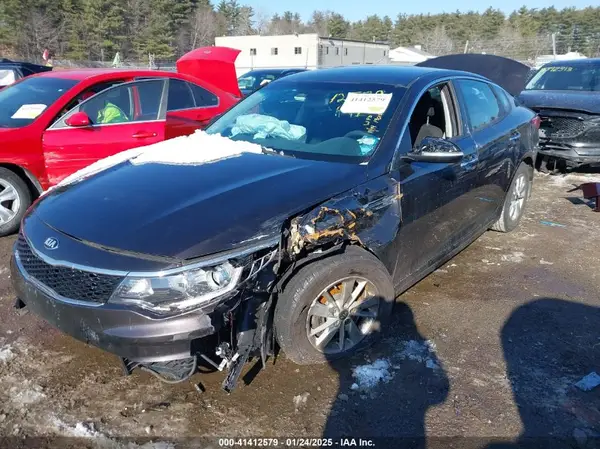 KNAGT4L30J5235891 2018 KIA OPTIMA - Image 2