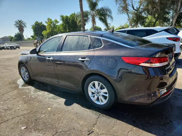 KNAGT4L30J5236717 2018 KIA OPTIMA - Image 2