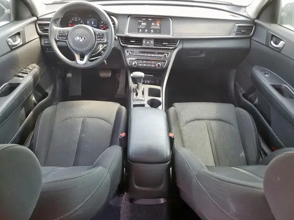 KNAGT4L30J5239777 2018 KIA OPTIMA - Image 8