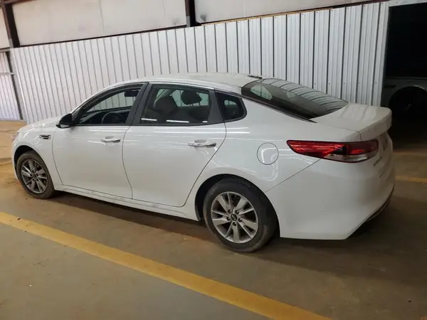 KNAGT4L31G5069762 2016 KIA OPTIMA - Image 2