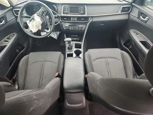 KNAGT4L31G5074735 2016 KIA OPTIMA - Image 8