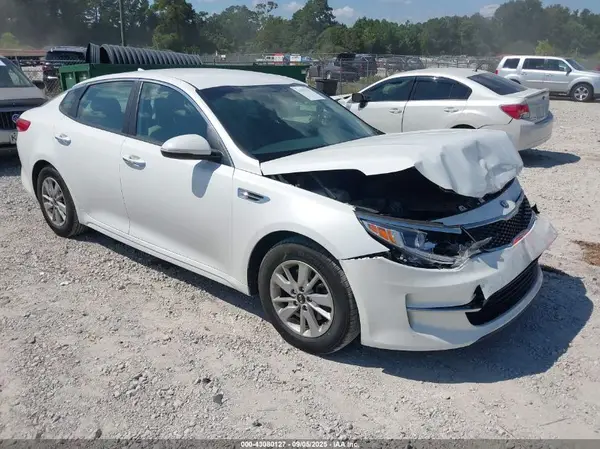 KNAGT4L31G5085167 2016 KIA OPTIMA - Image 1