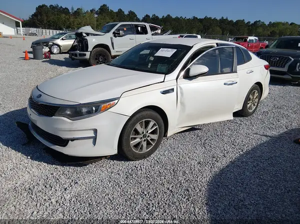 KNAGT4L31G5085170 2016 KIA OPTIMA - Image 2