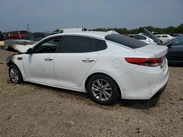 KNAGT4L31G5089588 2016 KIA OPTIMA - Image 2