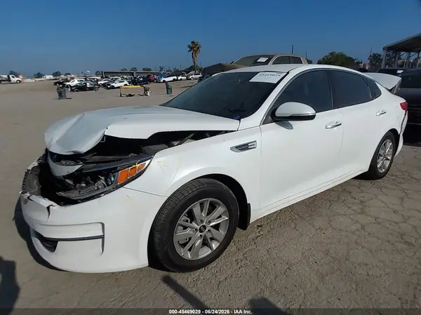 KNAGT4L31G5100962 2016 KIA OPTIMA - Image 2