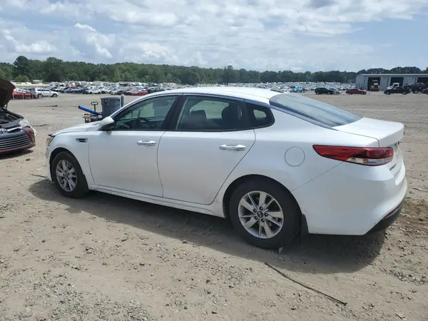 KNAGT4L31G5102680 2016 KIA OPTIMA - Image 2