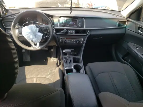 KNAGT4L31G5105918 2016 KIA OPTIMA - Image 8