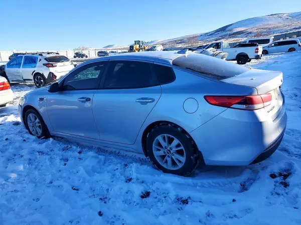 KNAGT4L31G5112030 2016 KIA OPTIMA - Image 2