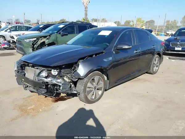 KNAGT4L31G5112190 2016 KIA OPTIMA - Image 2
