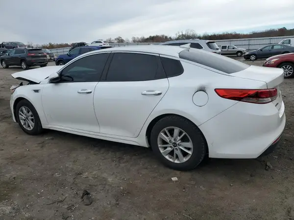 KNAGT4L31G5117082 2016 KIA OPTIMA - Image 2