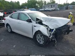 KNAGT4L31G5118233 2016 KIA OPTIMA