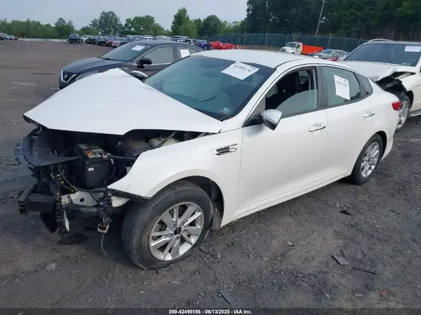 KNAGT4L31G5118233 2016 KIA OPTIMA - Image 2