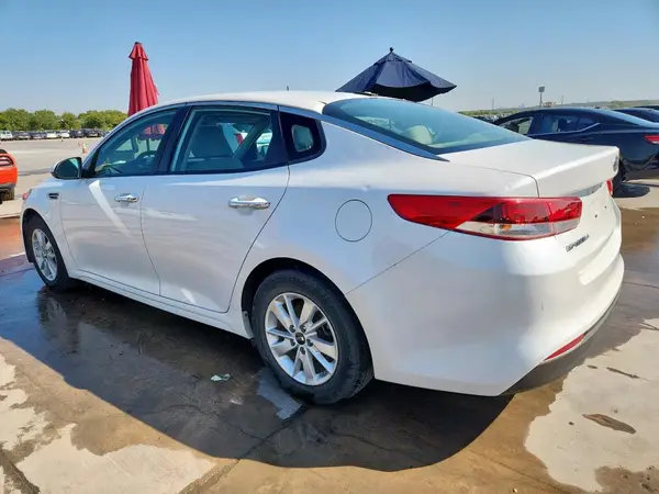KNAGT4L31H5161715 2017 KIA OPTIMA - Image 2