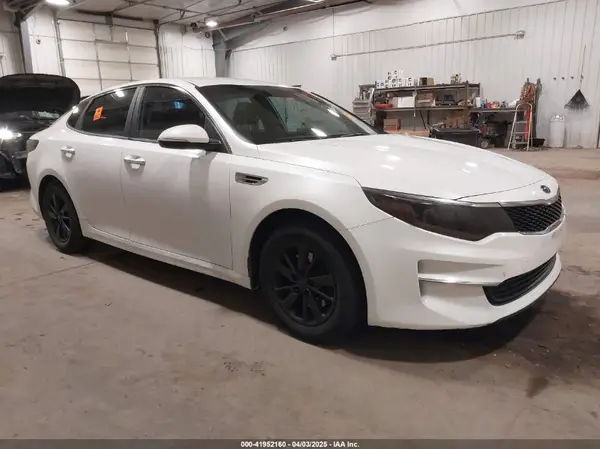 KNAGT4L31H5170348 2017 KIA OPTIMA - Image 1