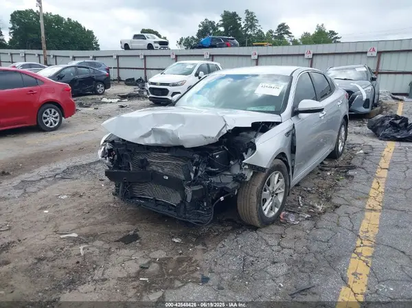 KNAGT4L31H5177543 2017 KIA OPTIMA - Image 2