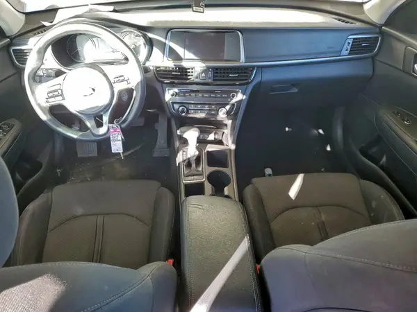 KNAGT4L31J5198169 2018 KIA OPTIMA - Image 8
