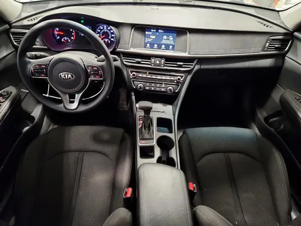 KNAGT4L31J5233146 2018 KIA OPTIMA - Image 8