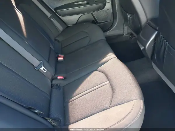 KNAGT4L32G5083878 2016 KIA OPTIMA - Image 8