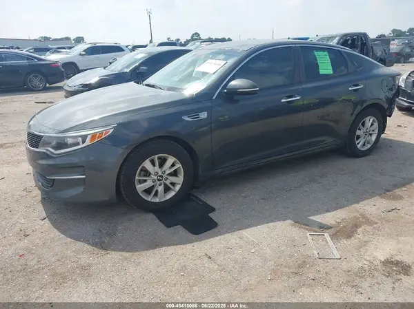 KNAGT4L32G5084397 2016 KIA OPTIMA - Image 2