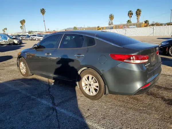 KNAGT4L32G5084433 2016 KIA OPTIMA - Image 2