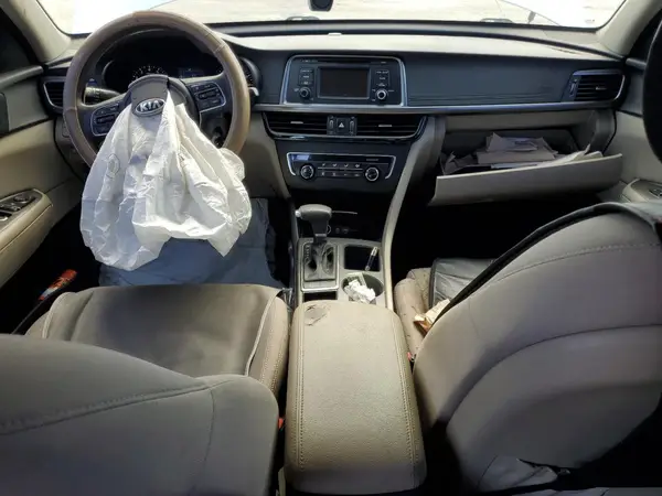 KNAGT4L32G5084464 2016 KIA OPTIMA - Image 8