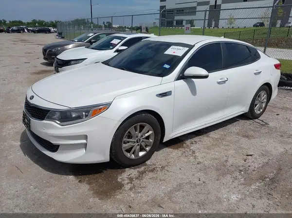 KNAGT4L32G5092936 2016 KIA OPTIMA - Image 2
