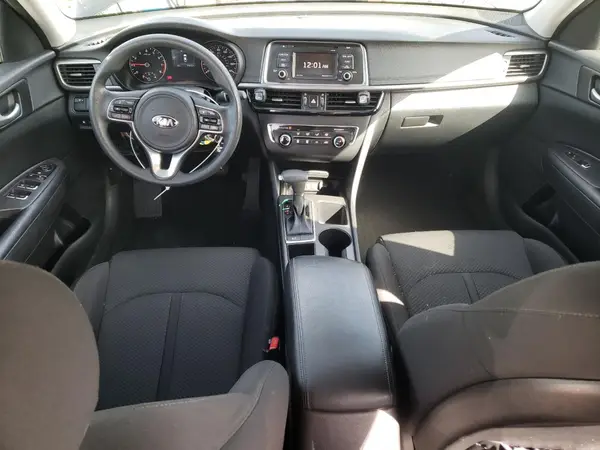KNAGT4L32G5105717 2016 KIA OPTIMA - Image 8