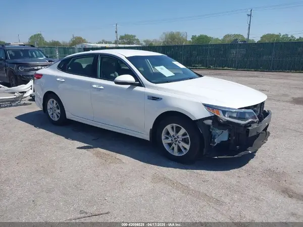 KNAGT4L32G5105846 2016 KIA OPTIMA - Image 1