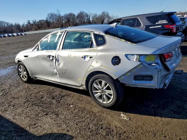KNAGT4L32G5108844 2016 KIA OPTIMA - Image 2