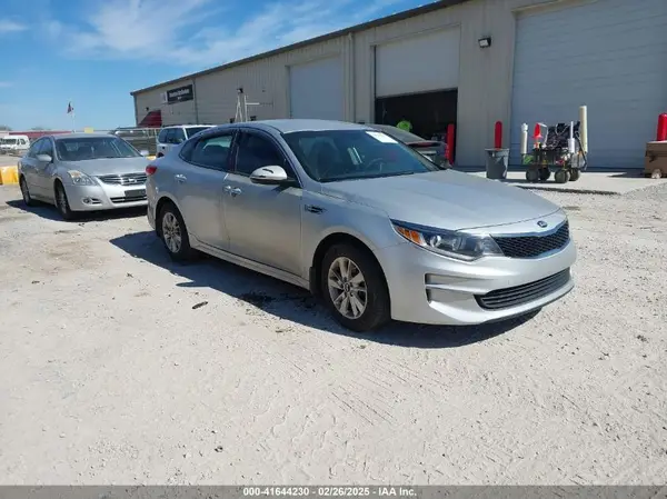 KNAGT4L32H5132305 2017 KIA OPTIMA - Image 1