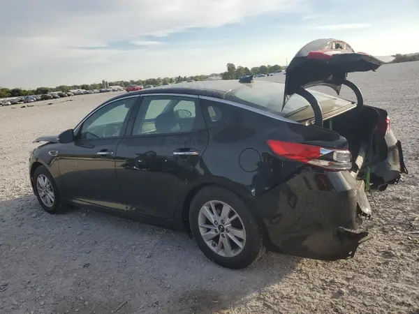 KNAGT4L32H5163778 2017 KIA OPTIMA - Image 2
