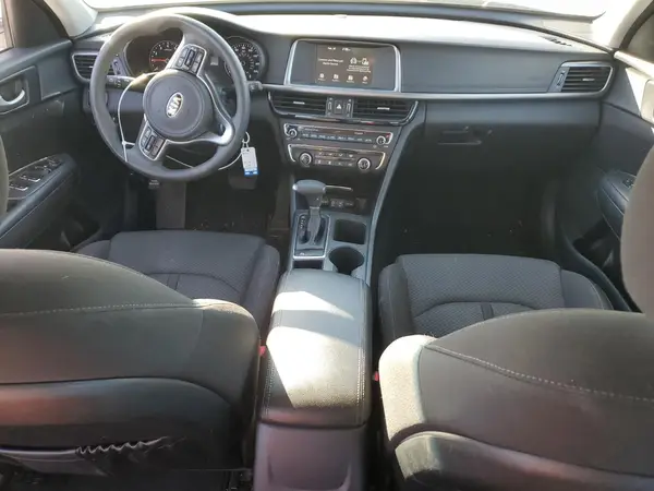 KNAGT4L32J5218283 2018 KIA OPTIMA - Image 8