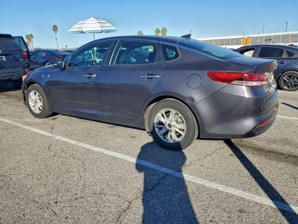 KNAGT4L32J5232751 2018 KIA OPTIMA - Image 2